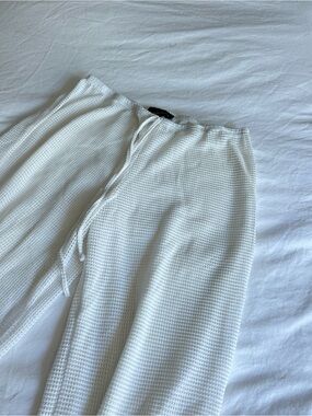 Jordan Taylor White Waffle-Knit Cover Up Pants
